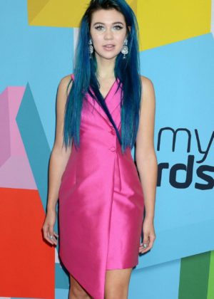 Jessie Paege – Streamy Awards Photocall 2017 in Beverly Hills