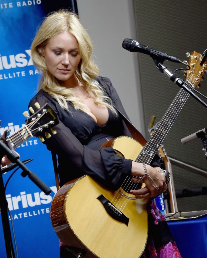 Jewel Kilcher - SiriusXM Acoustic Christmas With Jewel And Shawn Mullins in Nashville