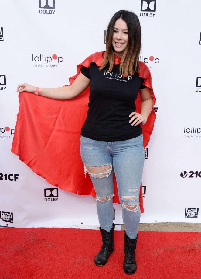 Jillian Rose Reed - 2018 Lollipop Superhero Walk in Los Angeles