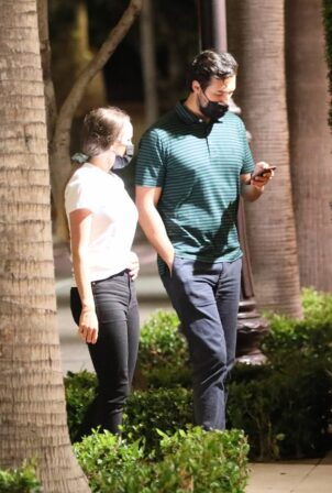 Jinger Duggar - Pictured at The Grove in Los Angeles