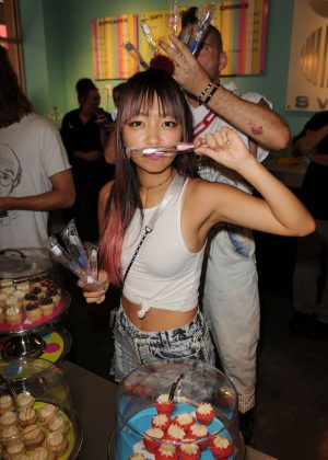 JinJoo Lee - Radio Station Y-100's Cup Cake and Toothbrush Party in Miami