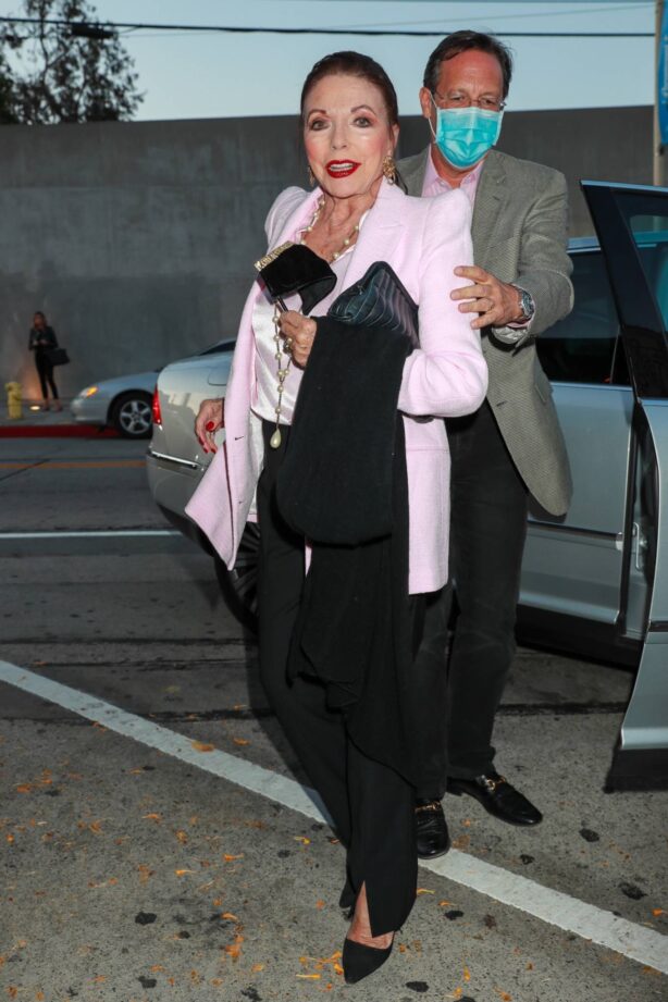 Joan Collins - With Rita Lee out for dinner in West Hollywood