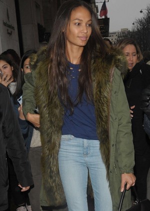 Joan Smalls in Jeans Arrives at her hotel in Paris