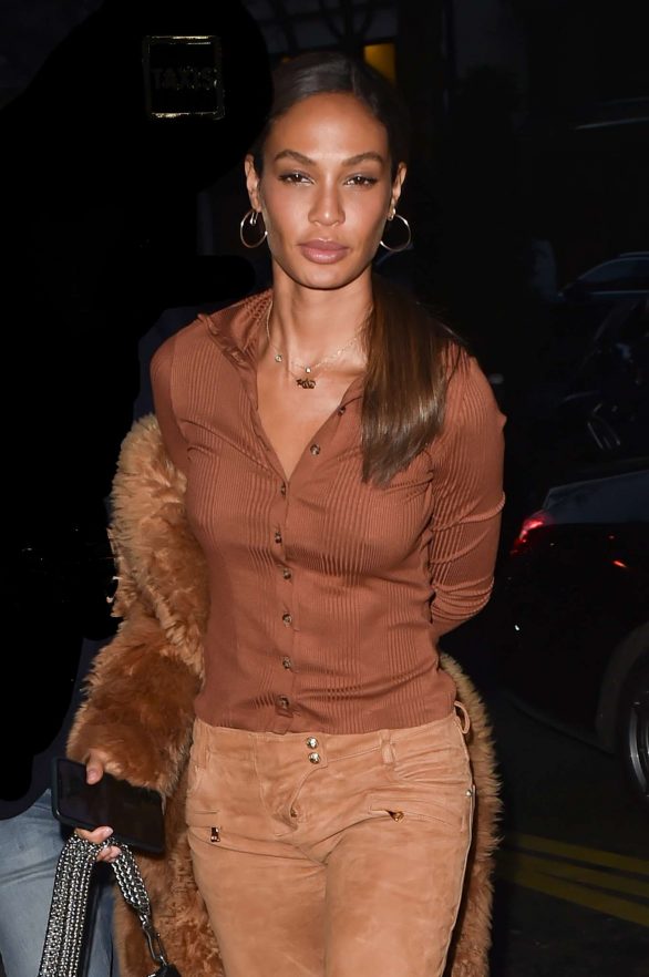Joan Smalls - Arriving at the Royal Monceau Hotel in Paris
