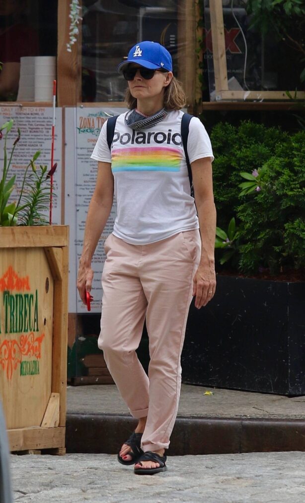 Jodie Foster - In a vintage Polaroid shirt while running errands in Manhattan