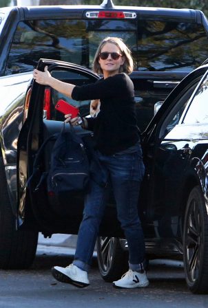 Jodie Foster - Wearing a fox sweater while running errands in Los Angeles