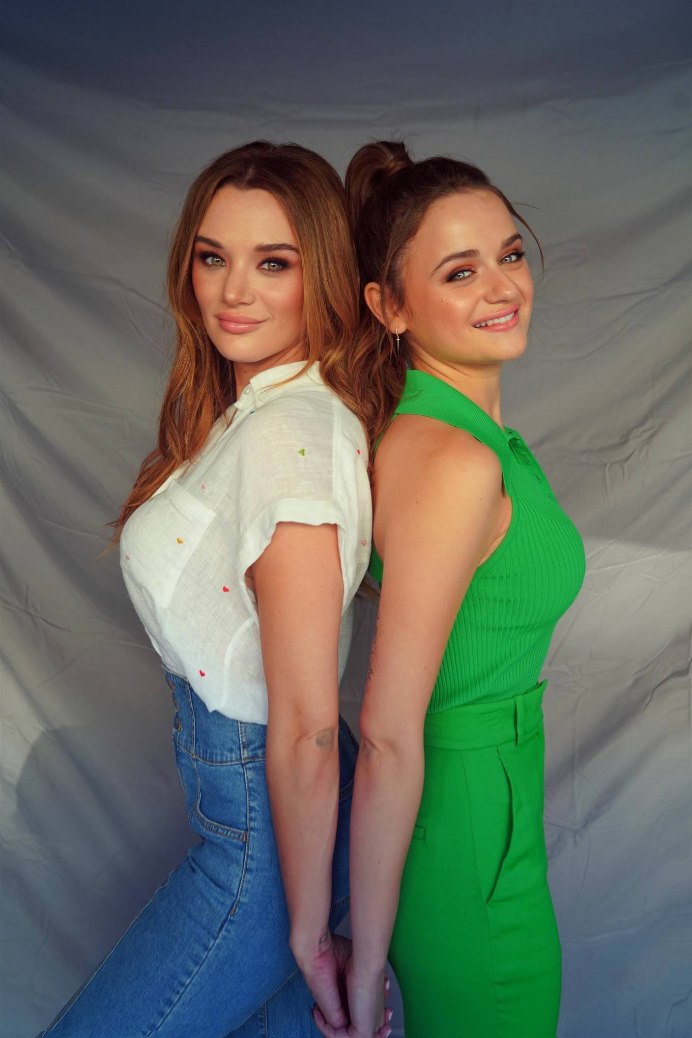 Joey and Hunter King – Possing for photoshoot for a secret project in Los Angeles