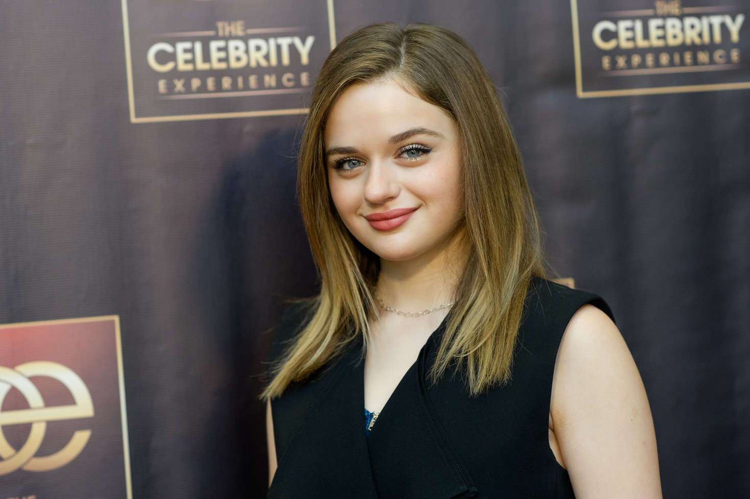 Joey King 2016 : Joey King: The Celebrity Experience Q A Panel -20. 