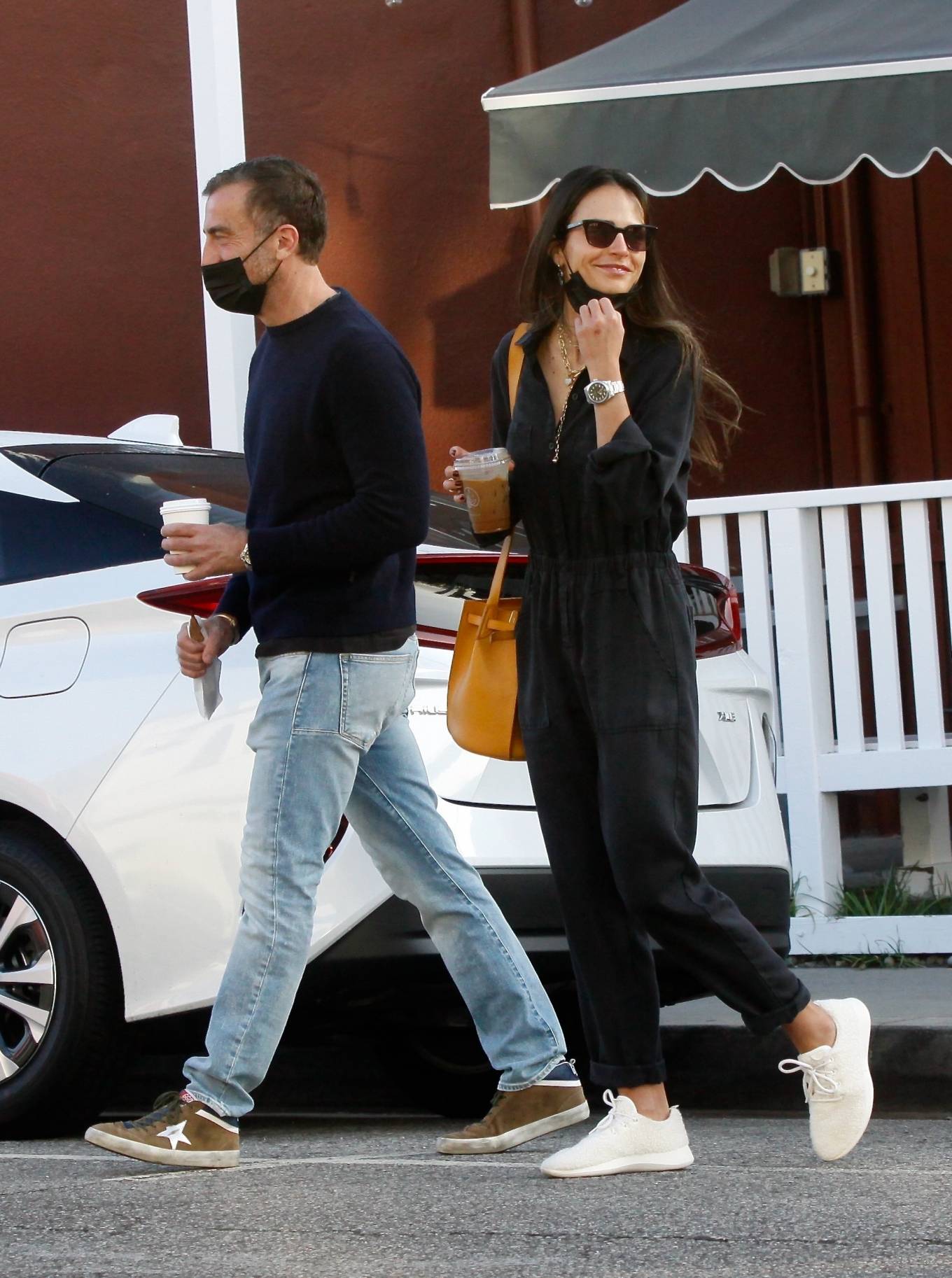 Jordana Brewster - Out for a morning coffee in Brentwood