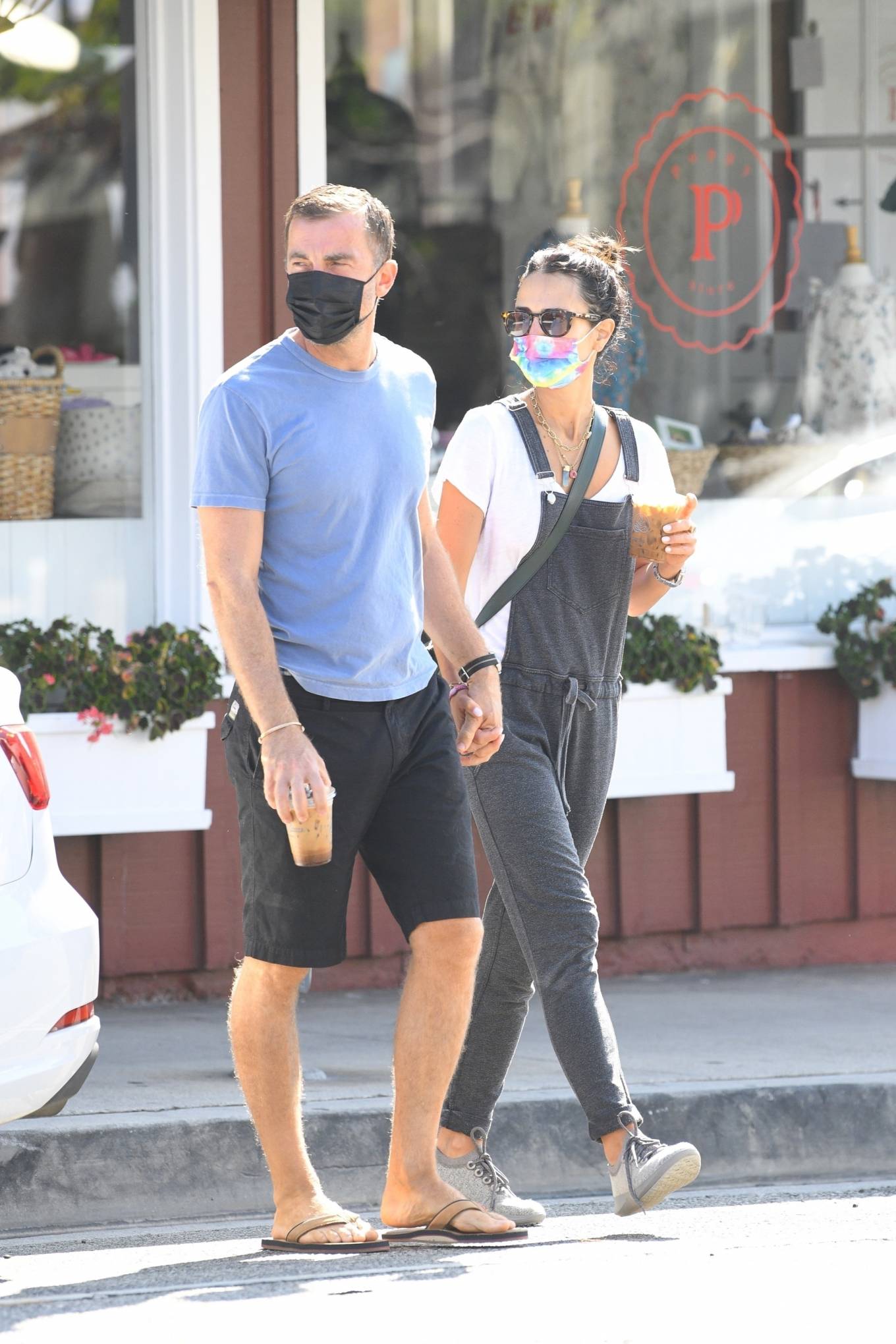 Jordana Brewster - spotted out and about in Brentwood