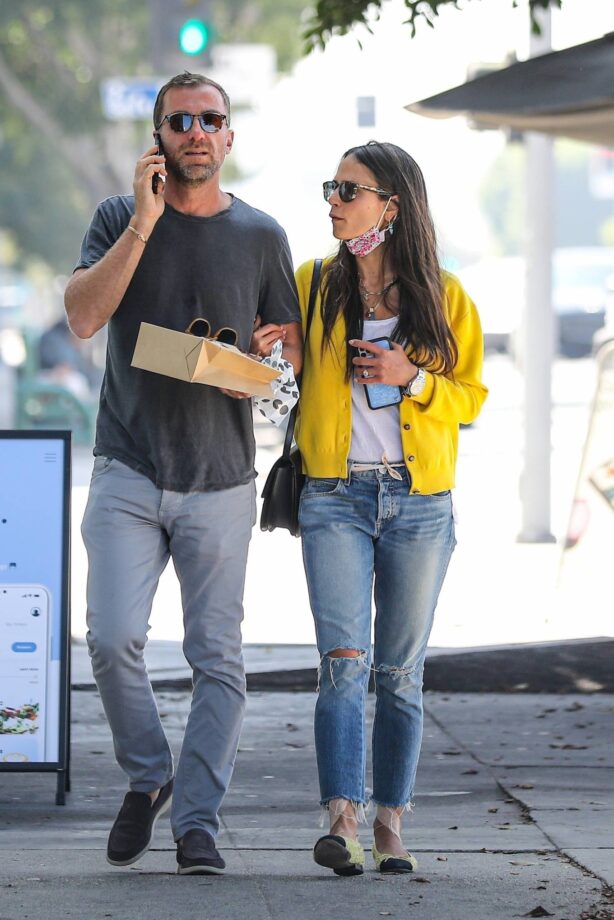 Jordana Brewster - Steps out in Hollywood