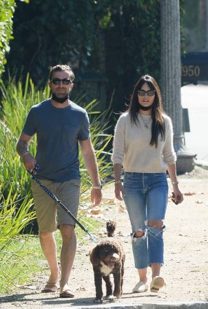 Jordana Brewster - With Andrew Form on a dog walk in Los Angeles