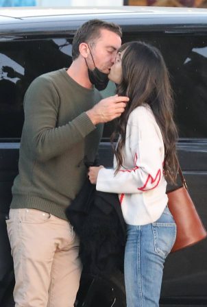 Jordana Brewster - With boyfriend Mason Morfit share a kiss in Malibu
