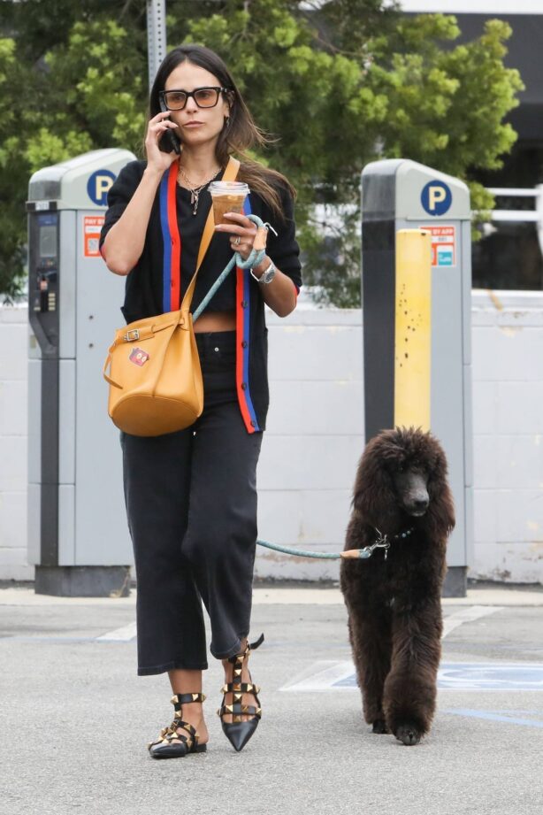 Jordana Brewster - With her dog at Caffe Luxxe in Pacific Palisades
