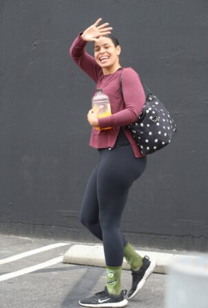 Jordin Sparks - Is all smiles as she leaves the DWTS studio in Hollywood