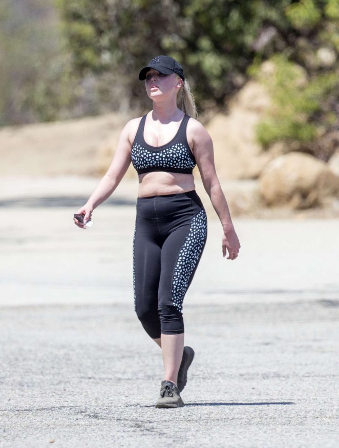 Jorgie Porter in tights works out in LA