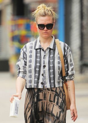 Julia Stiles in Long Skirt out in NYC