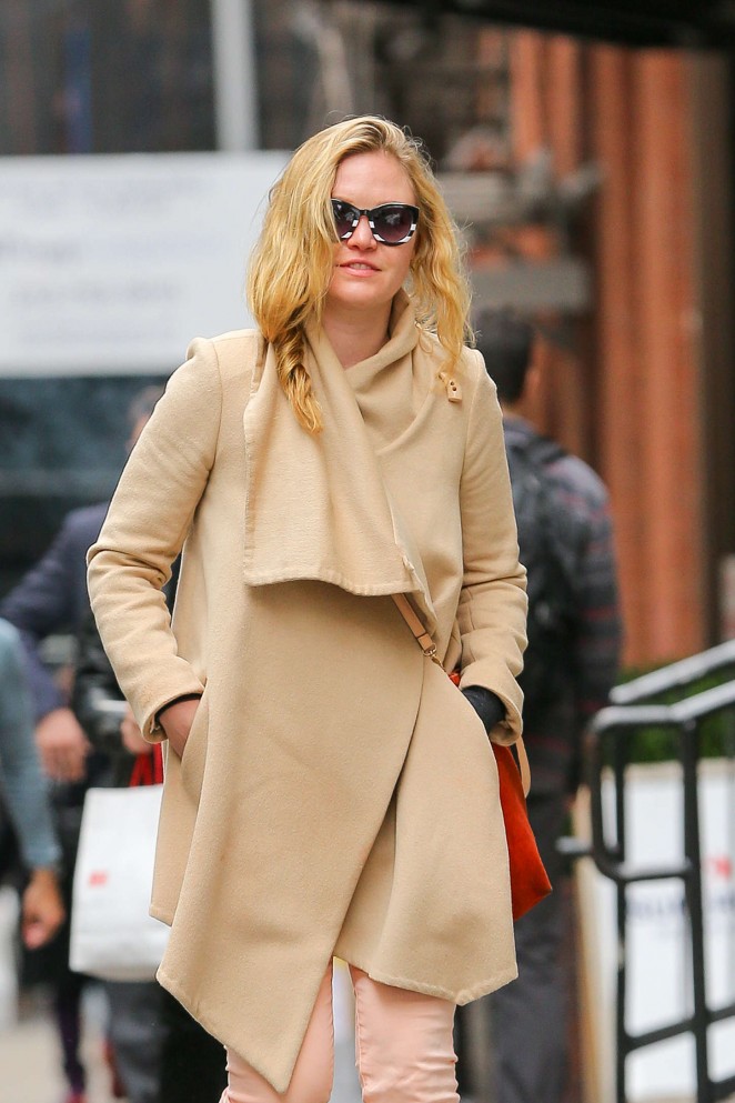 Julia Stiles - Out and about in NYC
