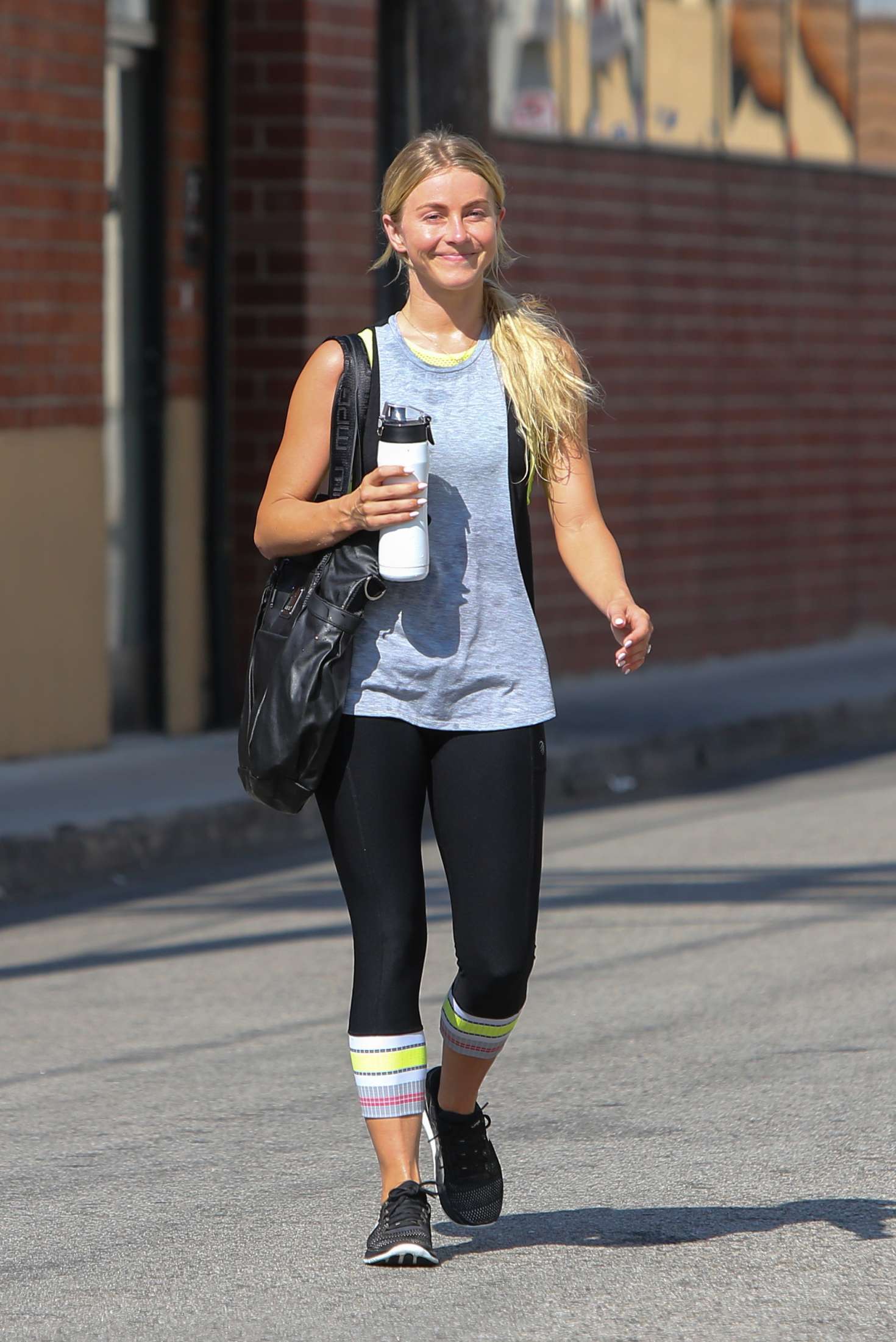 Julianne Hough in Spandex Leaving the Gym in Los Angeles. 