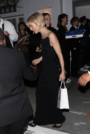 Julianne Hough - Seen Leaving an Oscars Pre-Party in LA