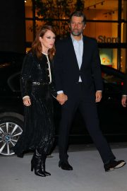 Julianne Moore and husband Bart Freundlich - Arriving at the WSJ Innovator Awards in NYC