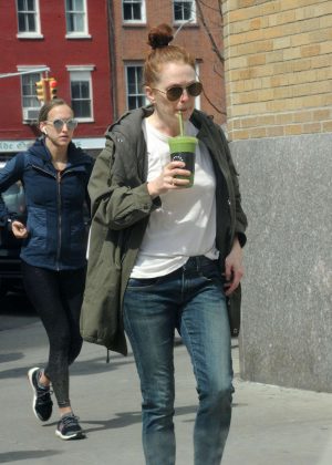 Julianne Moore - Out in New York