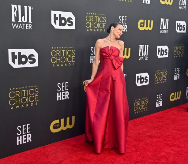 Juliette Lewis - Red carpet at 2022 Critics Choice Awards in LA