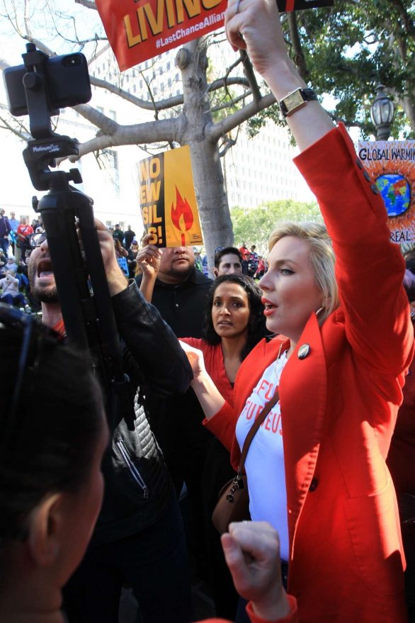 June Diane Raphael - 2020 Greenpeace during Fire Drill Fridays at City Hall in LA