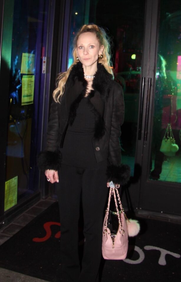 Juno Temple - Leaving concert at the Troubadour in West Hollywood