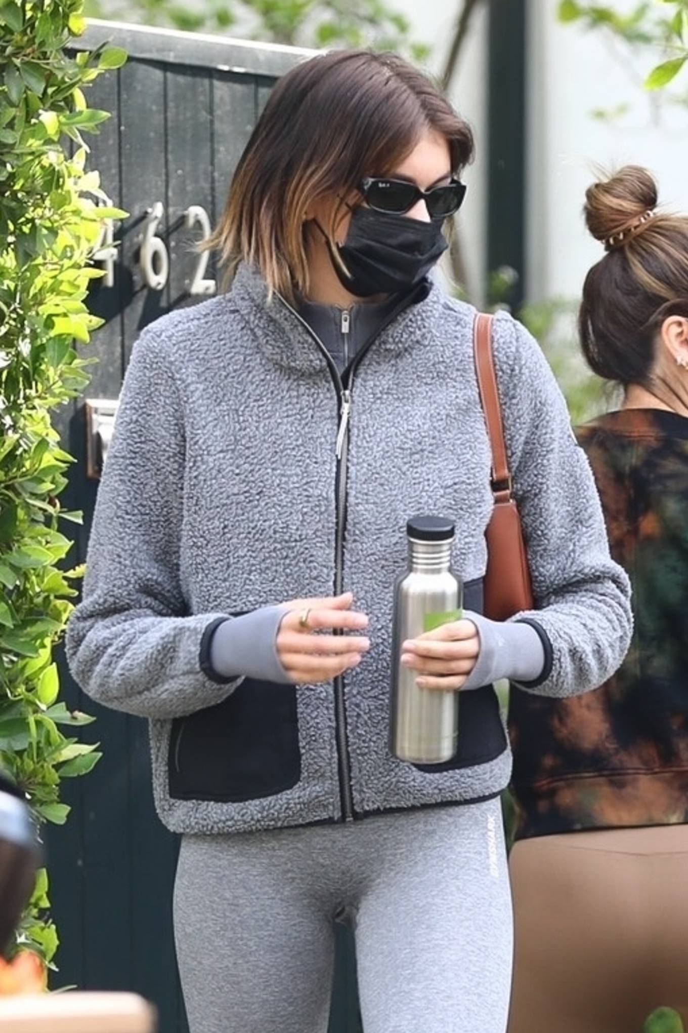 Kaia Gerber – Dons UGG Slippers as she exits a Pilates studio in Los ...