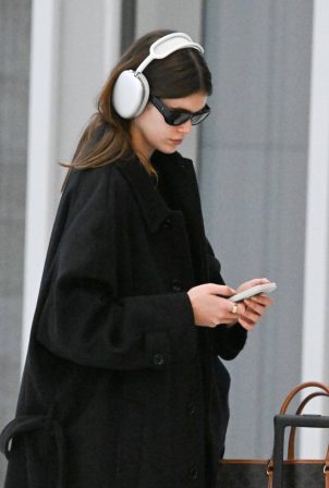 Kaia Gerber - Is seen at an NYC airport