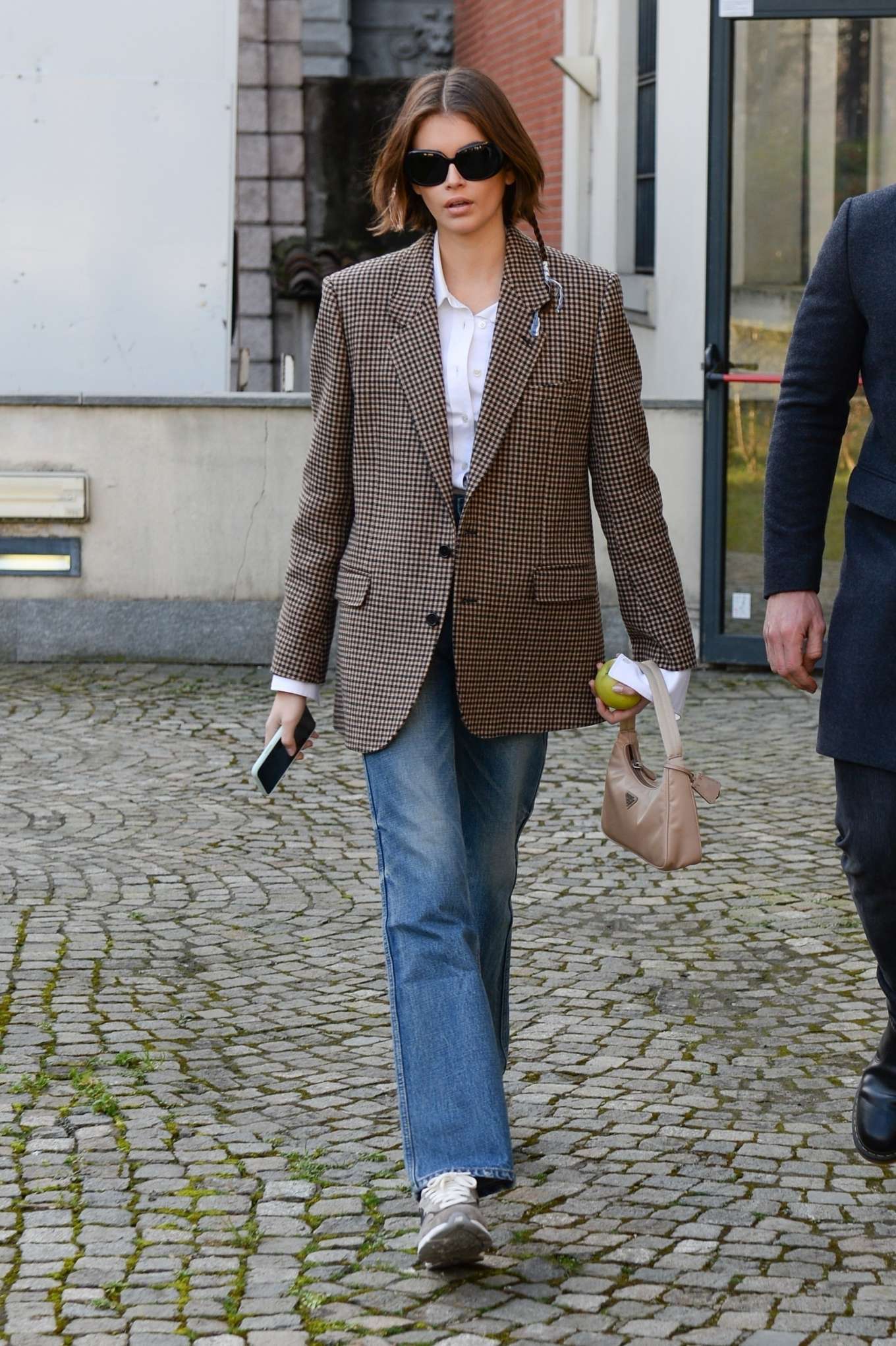 Kaia Gerber - Wears oversized blazer during Milan Fashion Week Fall ...