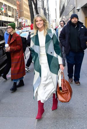 Kaitlin Olson - Stepping out in New York