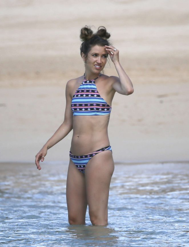 Kaitlyn Bristowe in Bikini on vacation in Hawaii