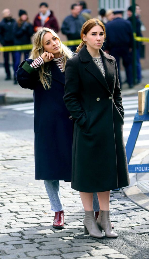 Kaley Cuoco and Zosia Mamet - 'The Flight Attendant' set in NYC