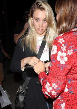 Kaley Cuoco at Craig's Restaurant in West Hollywood