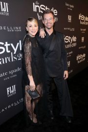 Kaley Cuoco - Black carpet at 2019 InStyle Awards in Los Angeles
