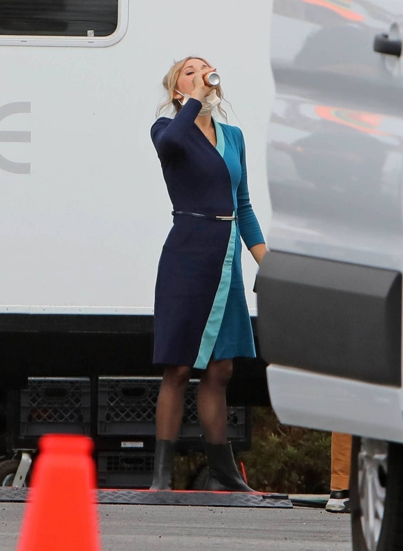 Kaley Cuoco 2021 : Kaley Cuoco – On a break from shooting scenes on the set of The Flight Attendant in Los Angeles-01