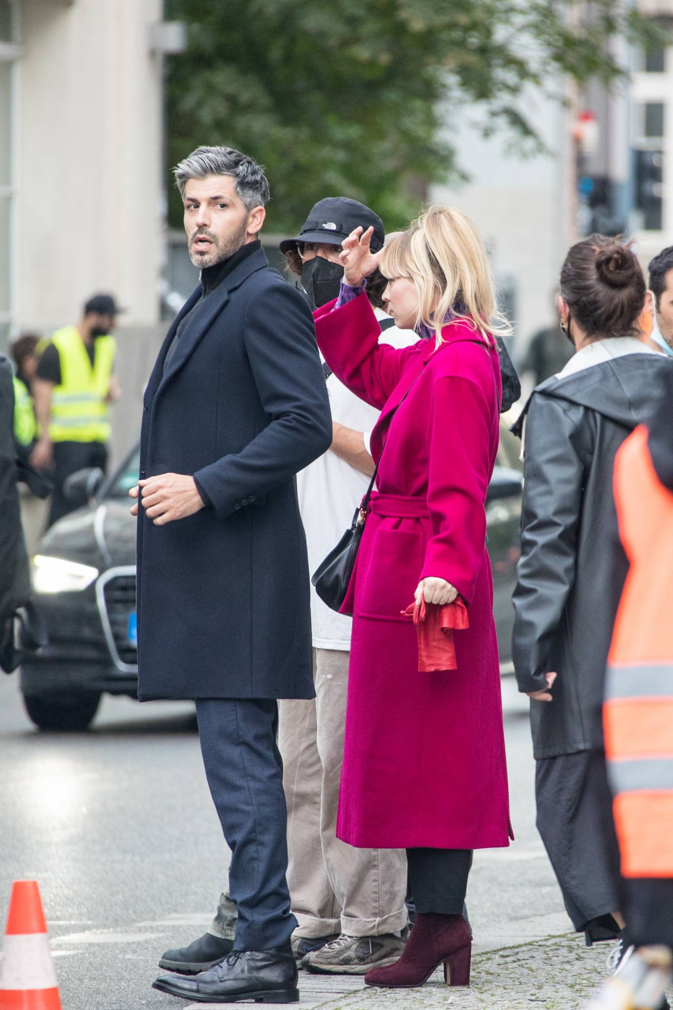 Kaley Cuoco 2021 : Kaley Cuoco – Spotted shooting second season of The Flight Attendant in Berlin-24