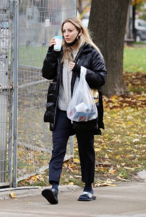 Kaley Cuoco - Spotted while out in Toronto