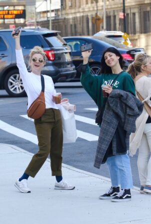 Kaley Cuoco - With Briana Cuoco shopping around Manhattan’s Tribeca Neighborhood
