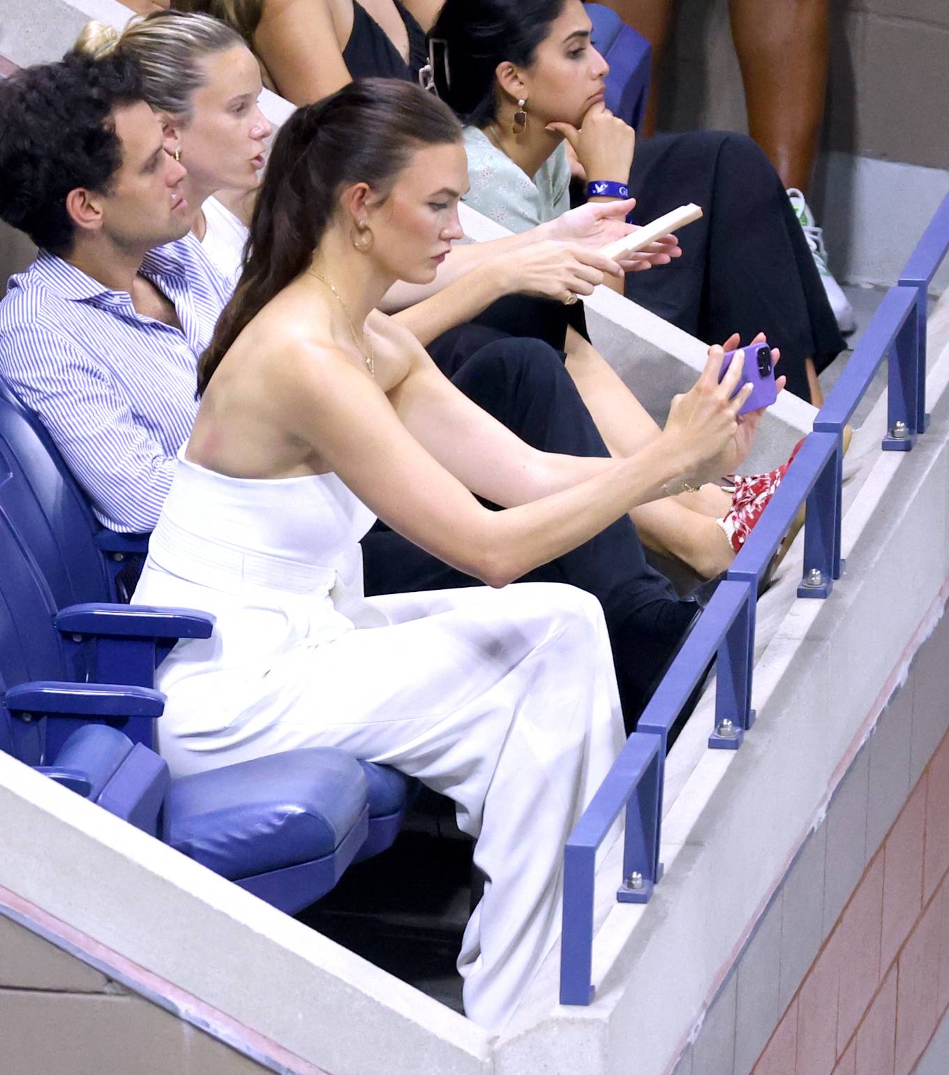 Karlie Kloss 2023 : Karlie Kloss – Along with her husband Joshua Kushner attends The US Open in New York-03