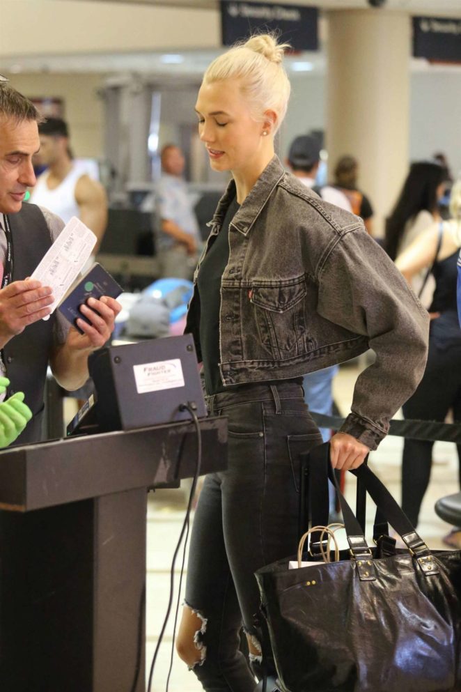 Karlie Kloss at LAX Airport in Los Angeles