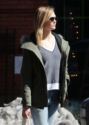 Karlie Kloss in Jeans out NYC