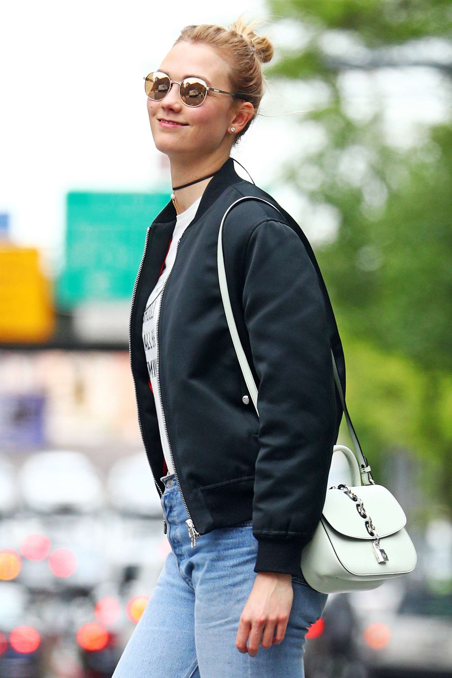 Karlie Kloss - Out and about in NYC