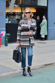 Karlie Kloss - Street Style out NYC