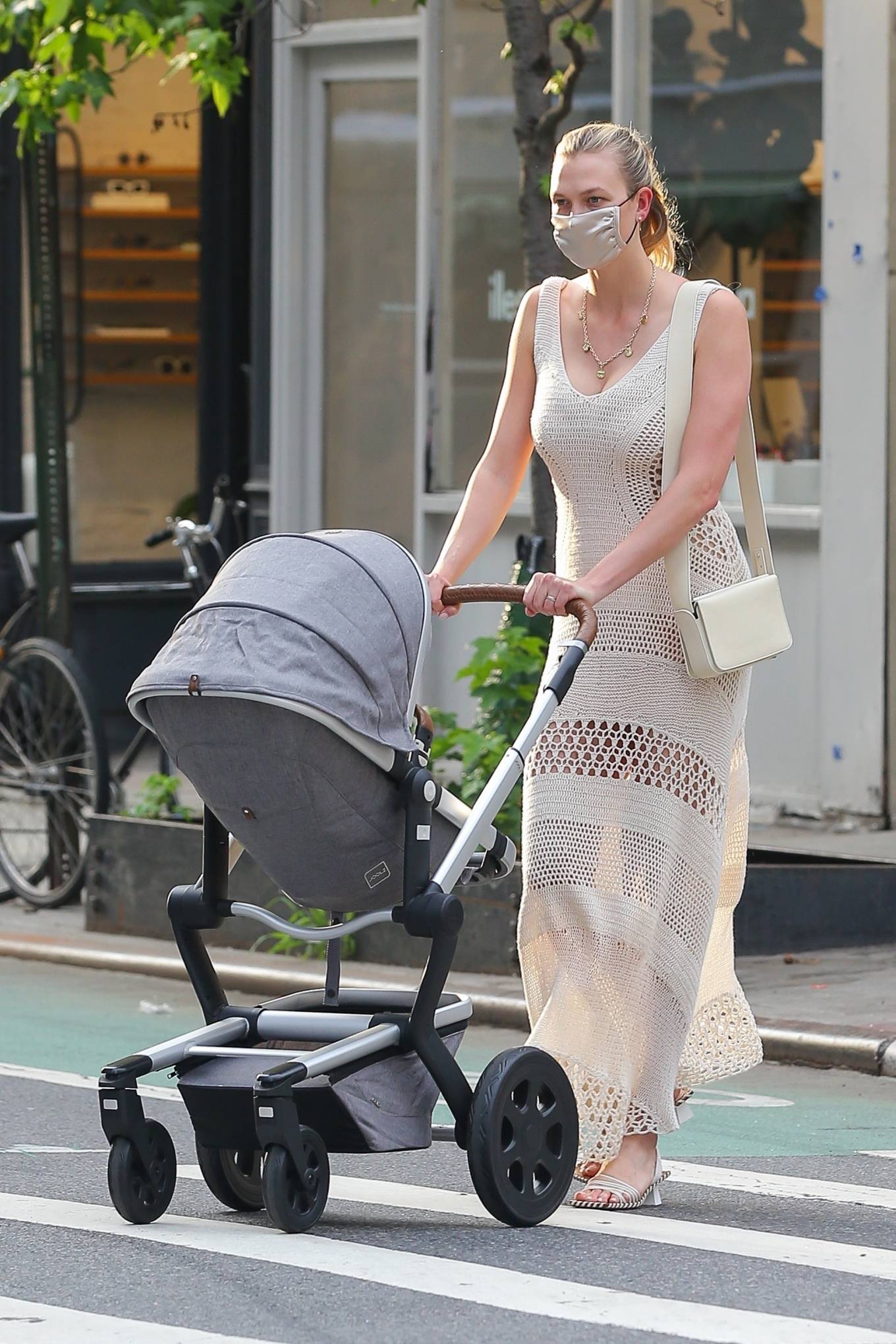 Karlie Kloss 2021 : Karlie Kloss – stroll with her baby Levi in New York-06