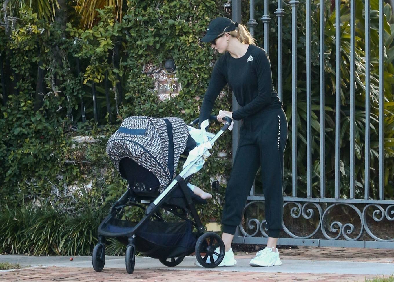 Karlie Kloss 2021 : Karlie Kloss – With her baby boy Levi out in Miami Beach-04