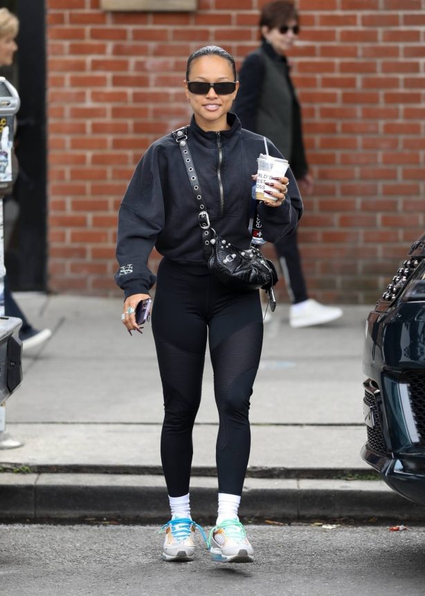 Karrueche Tran - Grabs a coffee at Alfred Coffee in West Hollywood