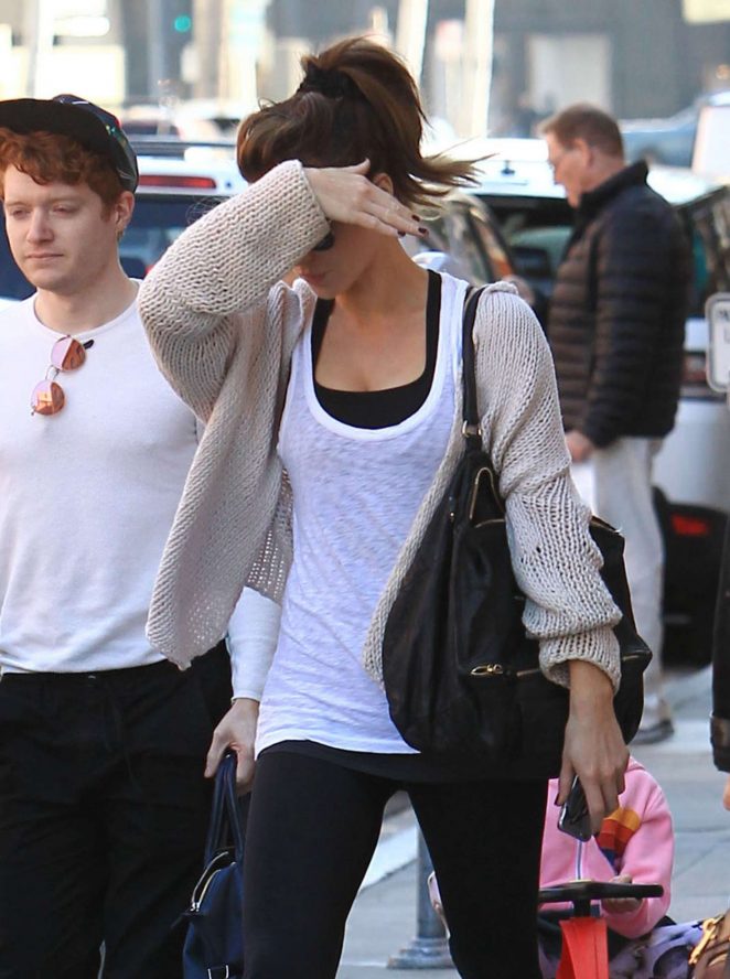 Kate Beckinsale at a Doctors Office in Beverly Hills